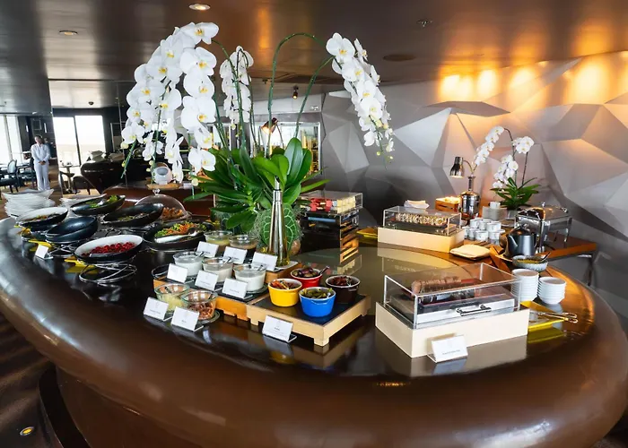 Hotel Lebua At State Tower