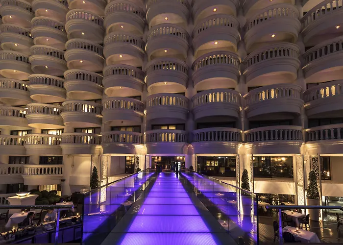 Hotel Lebua At State Tower Bangkok