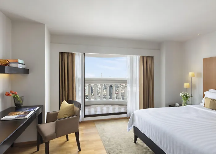 Hotel Lebua At State Tower